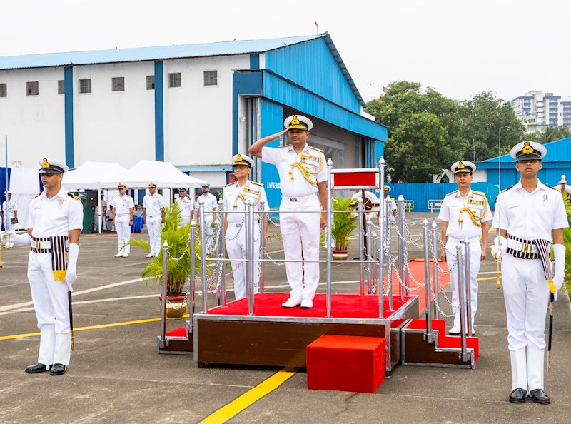 Vice Admiral Krishna Swaminathan takes charge as Western Naval Command chief