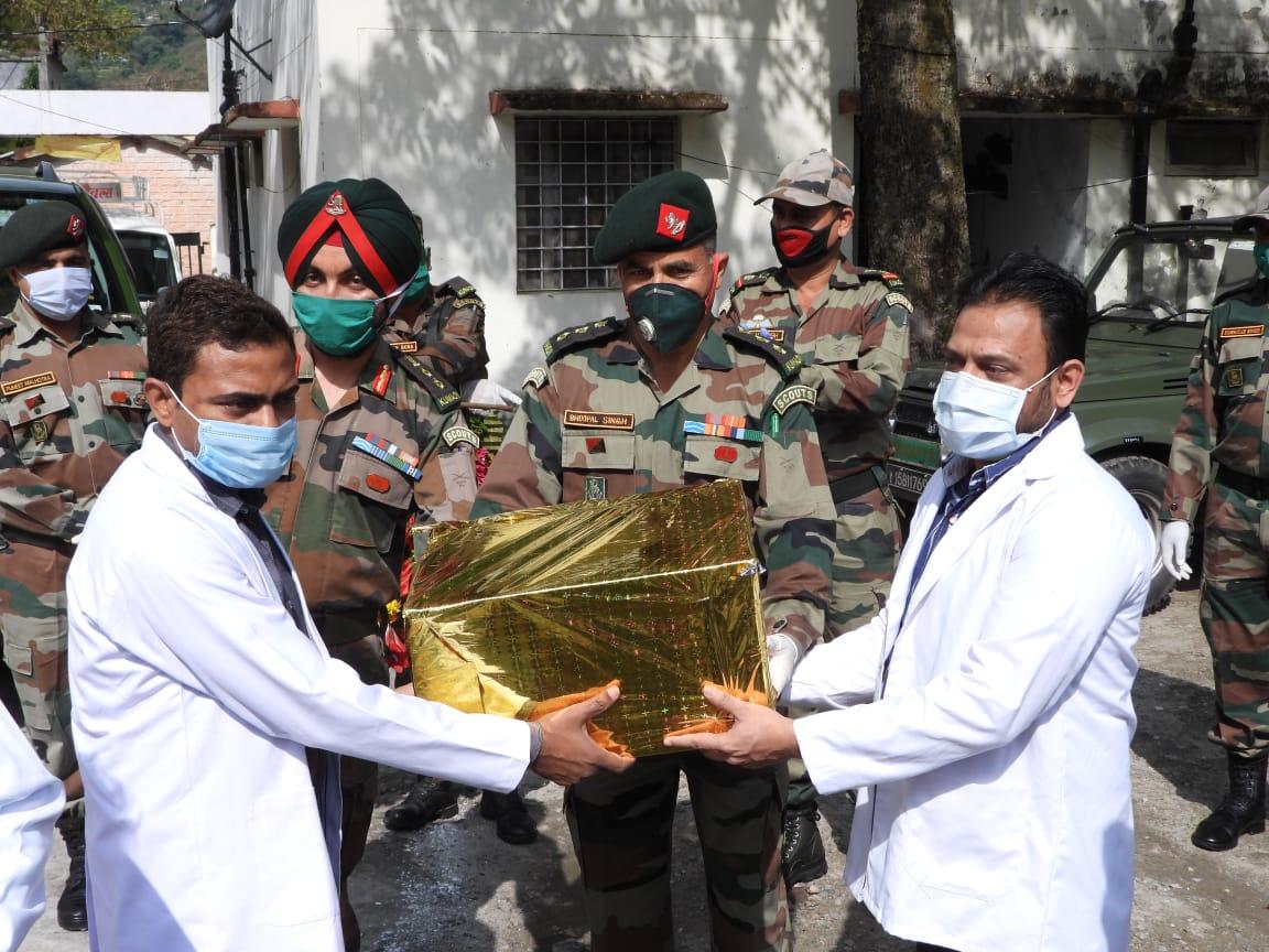 Dharchula Military Station felicitates corona warriors in Uttarakhand