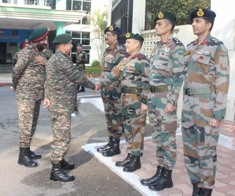 Northern Army Commander visits White Knight Corps