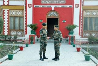Lt Gen Raju hands over Chinar Corps Command to Lt Gen DP Pandey