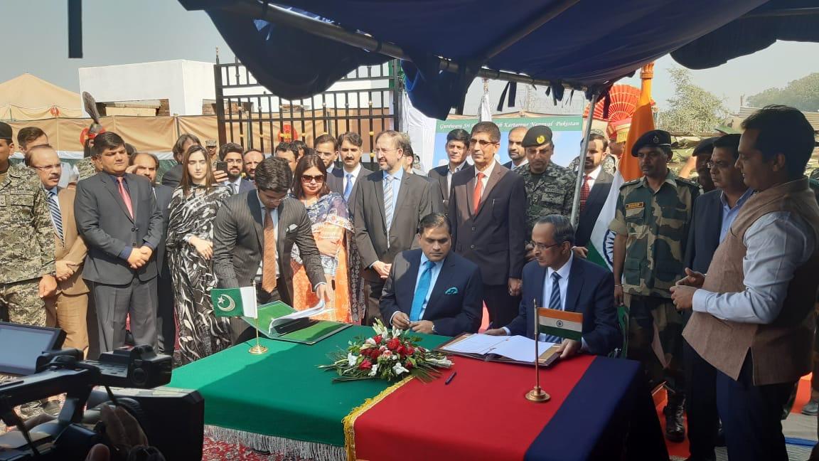 India-Pakistan sign agreement on Kartarpur Corridor