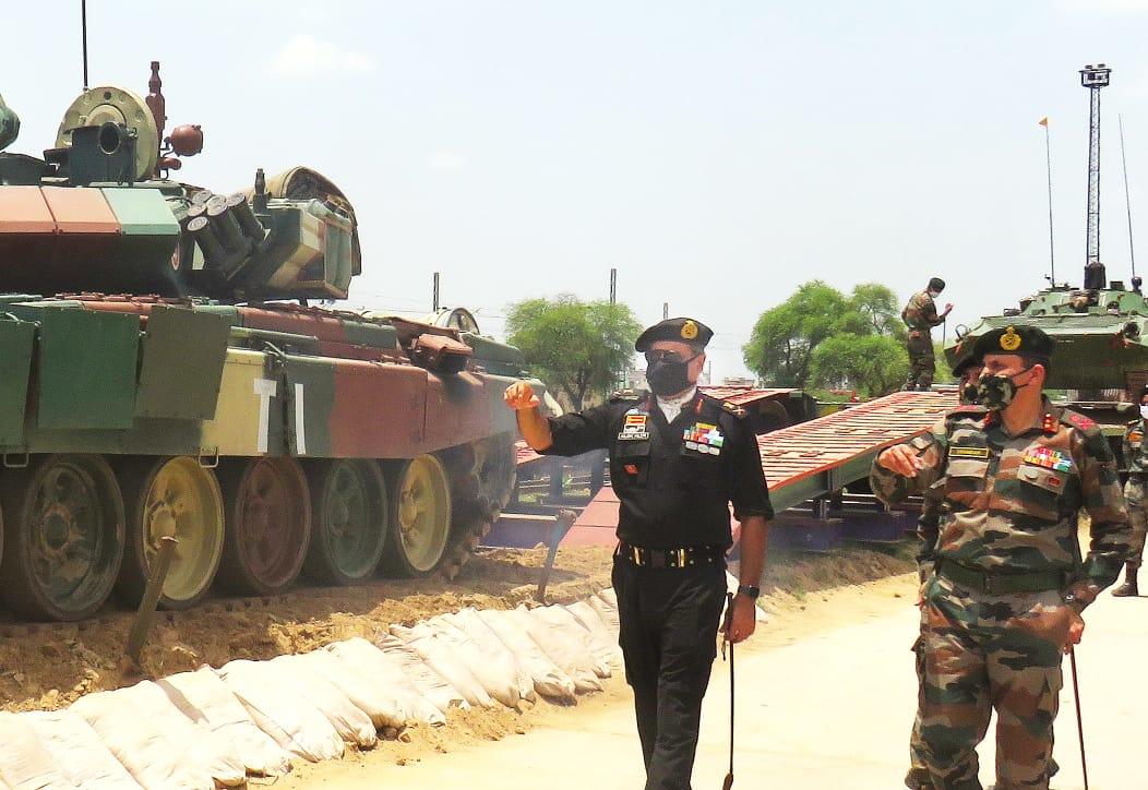 Hisar military station: Sapta Shakti Command Chief Lt Gen Kler reviews operational readiness 