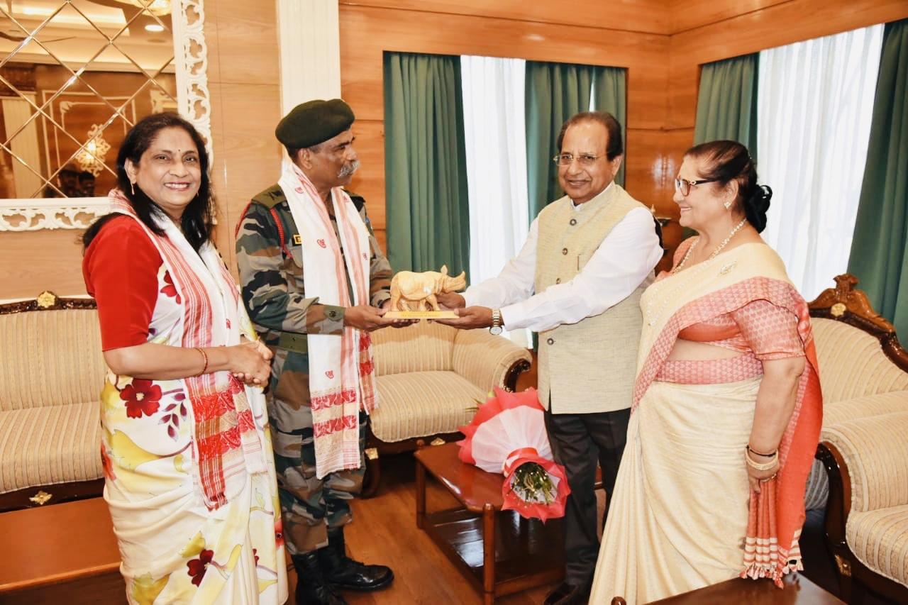 Indian Armys Gajraj Corps Commander calls on Assam Governor