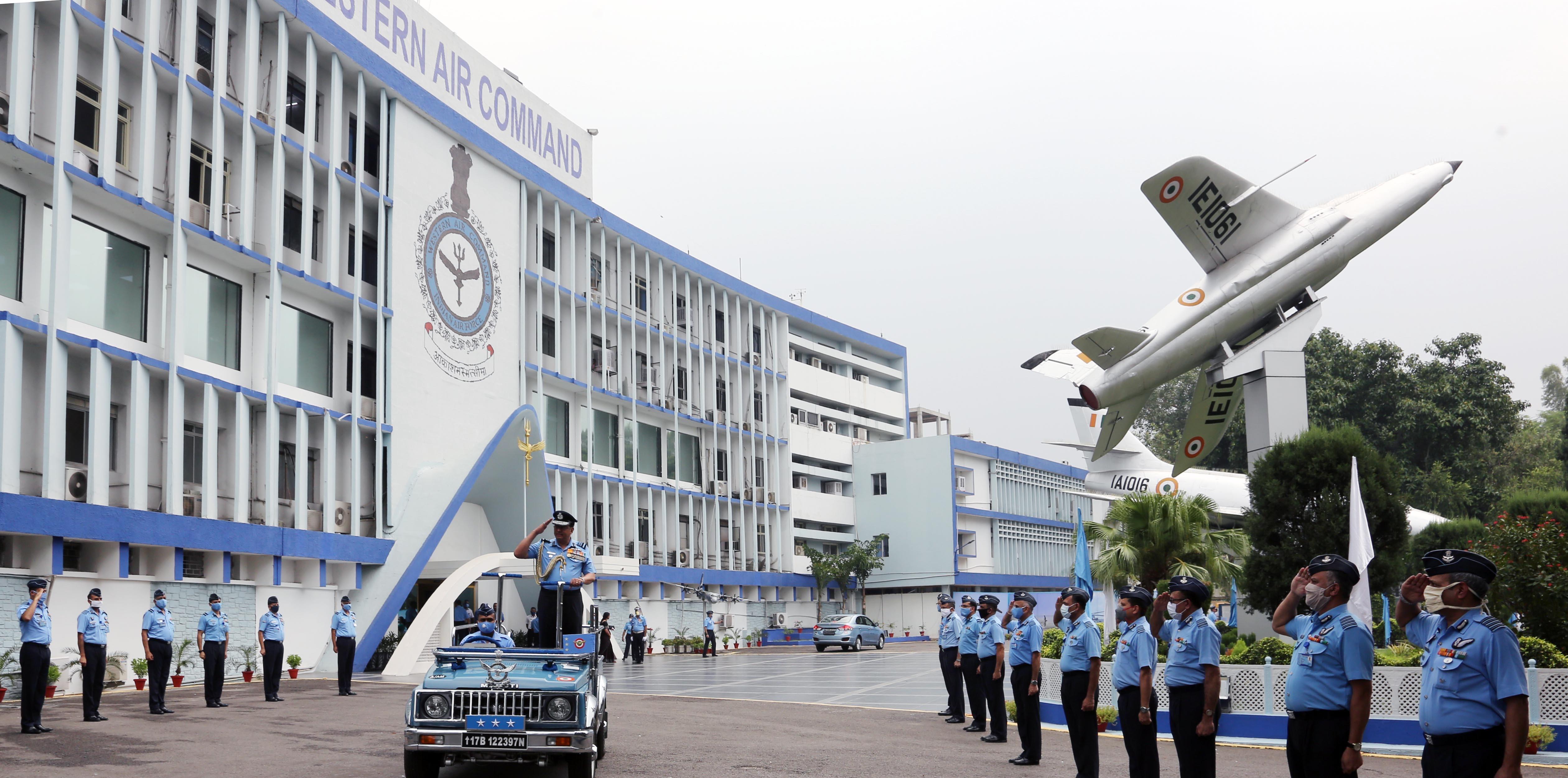 Western Air Command AOC-in-Chief B Suresh superannuated
