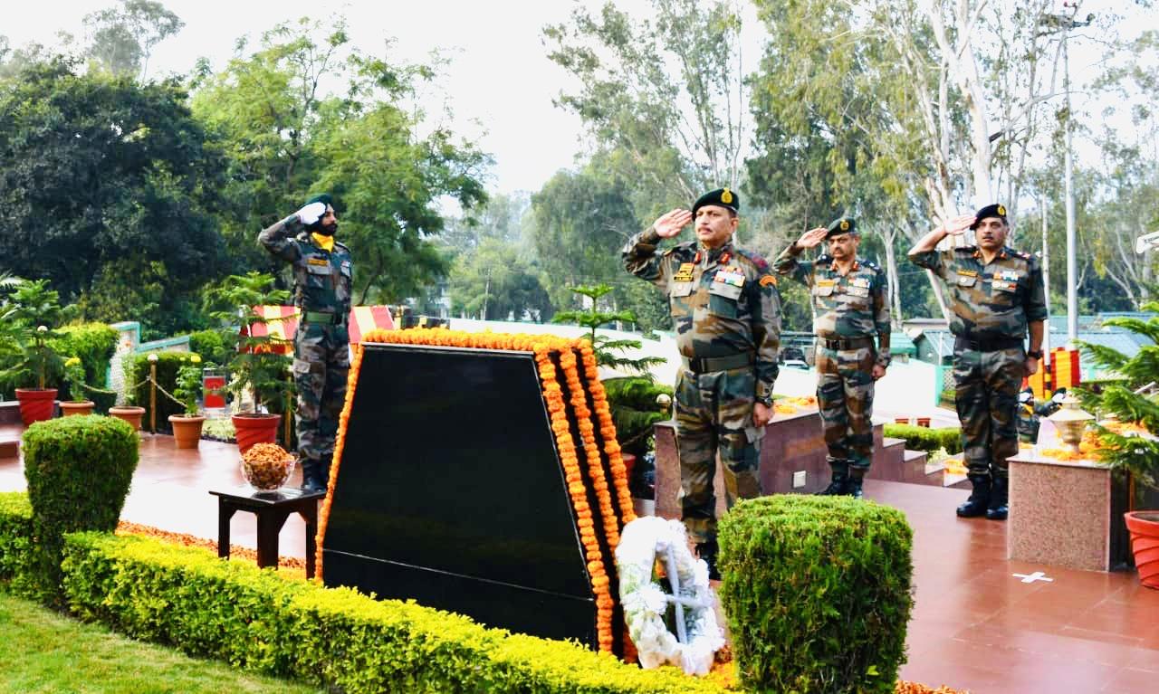 Lt Gen YK Joshi takes over Northern Commands chief of staff