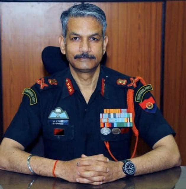 Lt Gen Devendra Pratap Pandey to head Chinar Corps