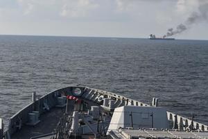 Houthis strike UK-linked commercial ship MV Marlin Luanda in Gulf of Aden, INS Visakhapatnam responds