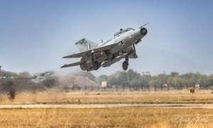 Indian Air Forceâ€™s Mig-21 crashes in Rajasthanâ€™s Hanumangarh, 2 civilians killed, pilot safe