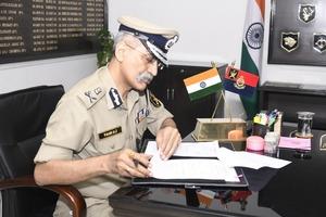Pankaj Kumar Singh takes over charge of BSF DG