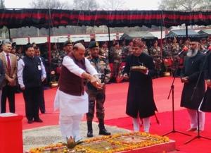 Rajnath Singh lays foundation stone for new “Thal Sena Bhawan” 