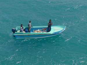 Indian Naval Helicopter intercepts Srilankan boat off Dhanushkodi