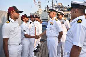 INS Nireekshak awarded on-the-spot Navy chiefâ€™s Unit Citation for undertaking challenging deep-sea diving and salvage operations