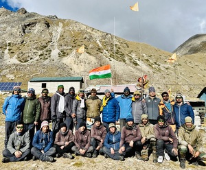 Col Ranvir Jamwal-led NIMANS team successfully completes â€˜Har Shikhar Tirangaâ€™ mission