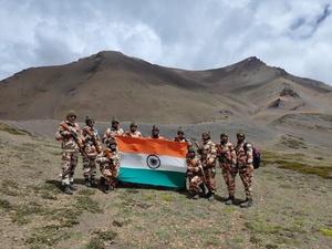 ITBP’s all women troops complete patrol at 17000 feet at Uttarakhand borders