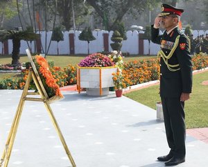 Lieutenant General Ram Chandra Tiwari officially takes charge of Indian Armyâ€™s Eastern Command at Fort William