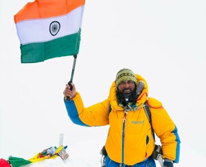 NIMAS team conquers Mount Kanchenjunga, completes historic ‘Har Shikhar Tiranga’ mission