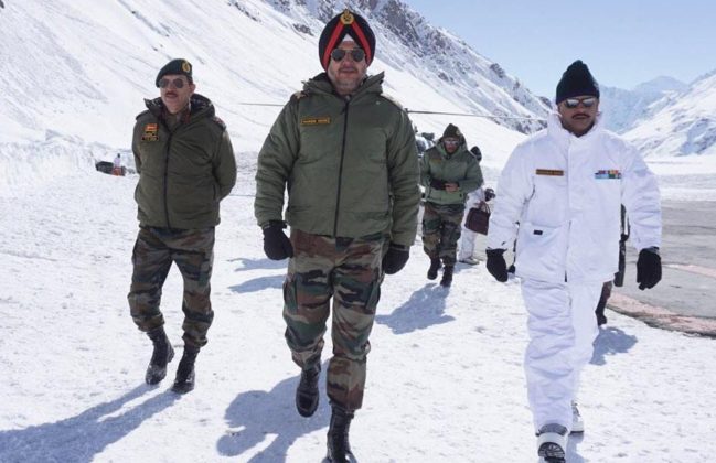 Northern Army Commander reviews operational preparedness in W Ladhak