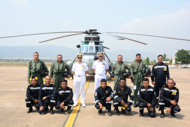 Eastern Naval Command bids farewell to Navy Chief